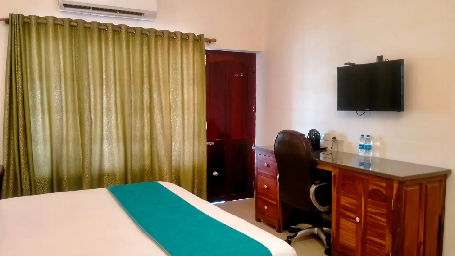 Hotel Searock Kovalam